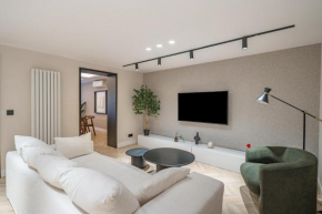 Puerta del Sol 3BR 3BH